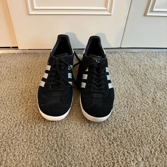 Adidas Gazelle sneakers - Picture 3 of 8